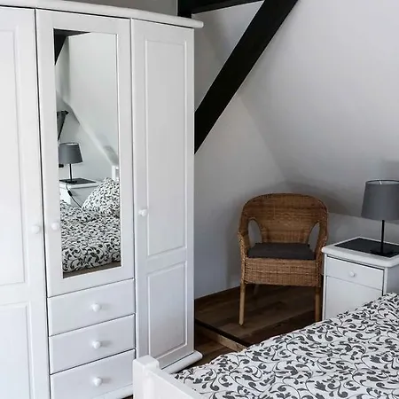 アパート Wrzosowa 25