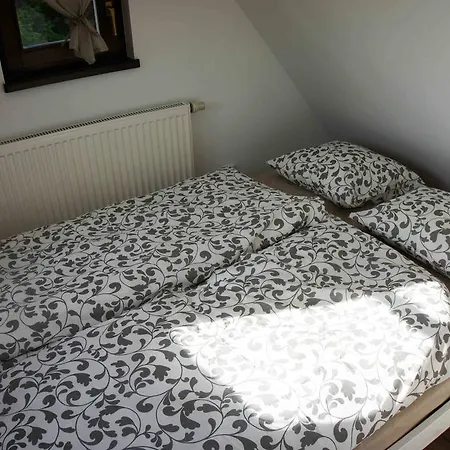 Wrzosowa 25 * シクラルスカ・ポレンバ